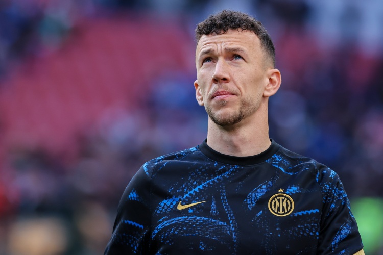 球天下体育官网-迪马济奥：国米如果签下佩里西奇，就愿意放路易斯·恩里克离队